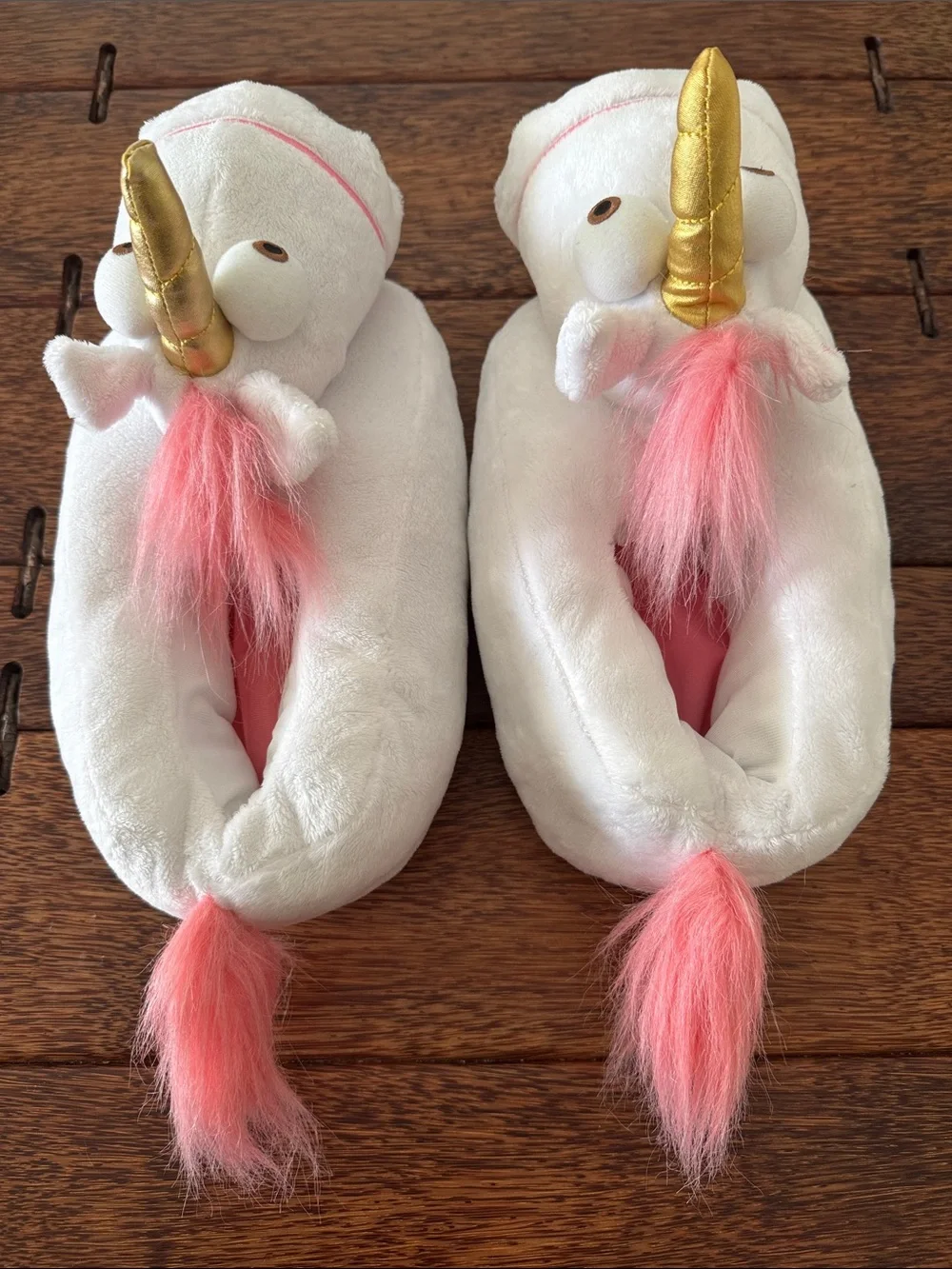 Universal Studios Despicable Me - Kids Unicorn Plush Slippers in White/Pink Mane